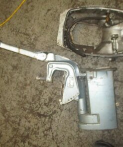 Evinrude 9.9hp outboard short shaft midsection and bottom cowling